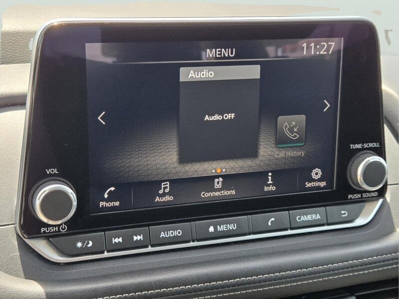 Used 2024 Nissan Rogue S FWD image 28