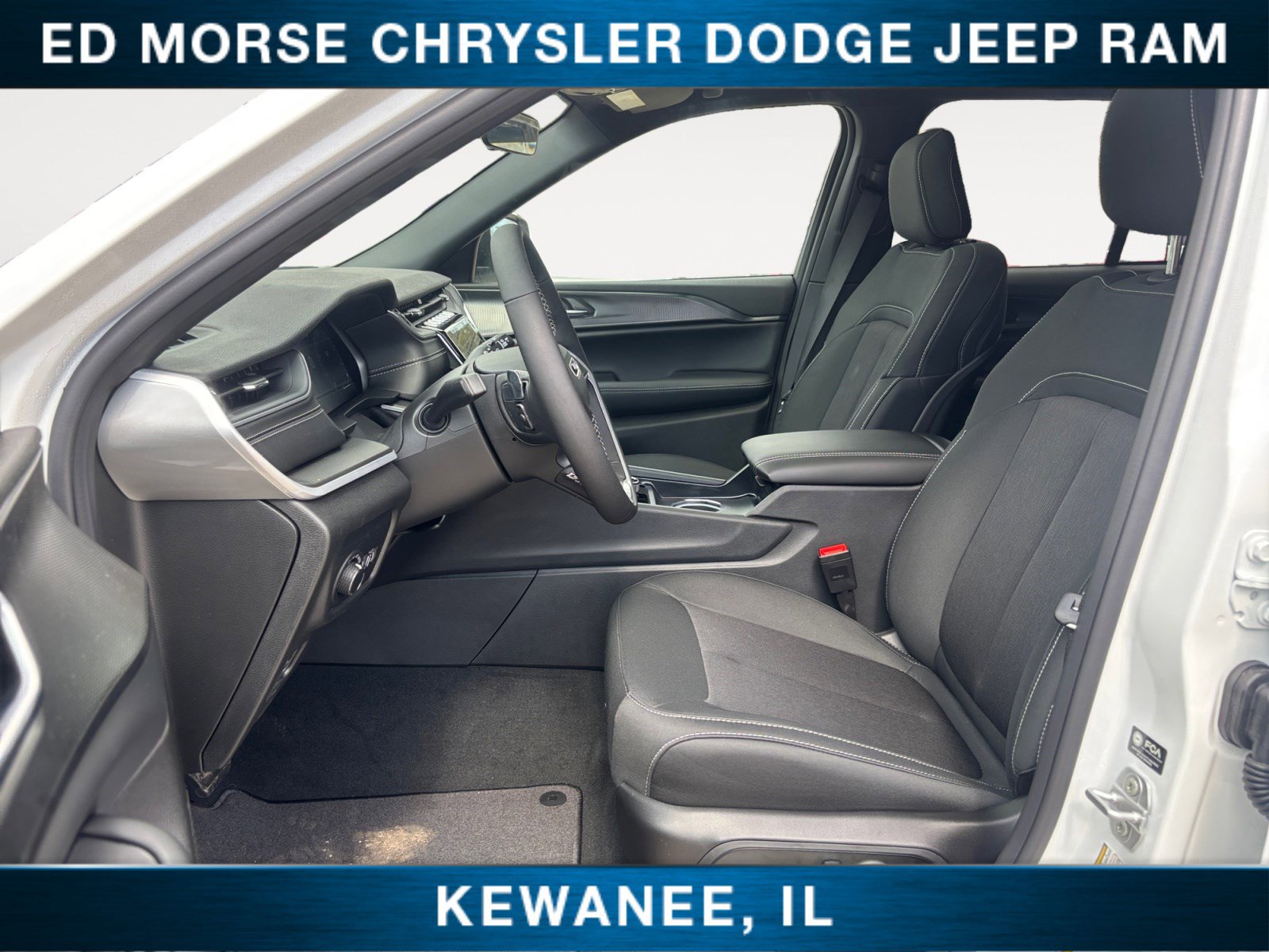 New 2026 Jeep Grand Cherokee Laredo X AWD/4WD image 9