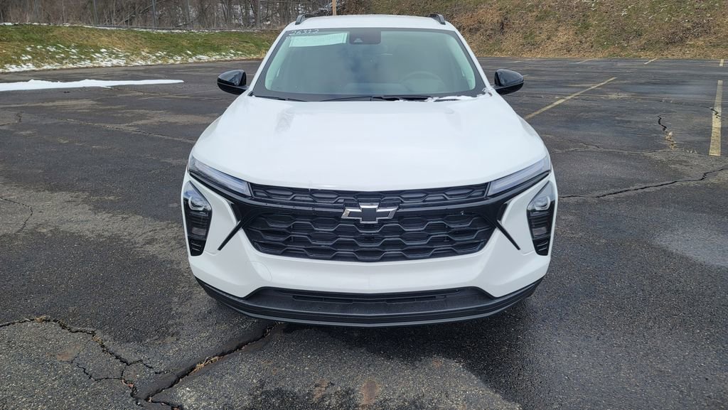 New 2026 Chevrolet Trax LT image 4