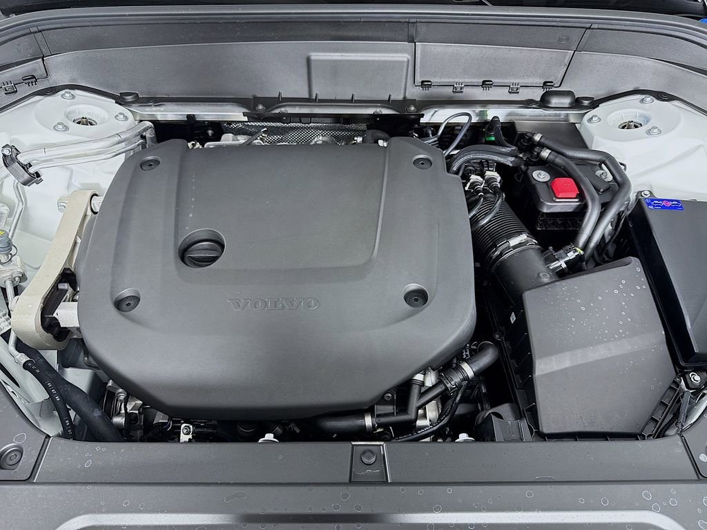 Certified 2026 Volvo XC90 B6 Plus w/ Protection Package Premier image 32