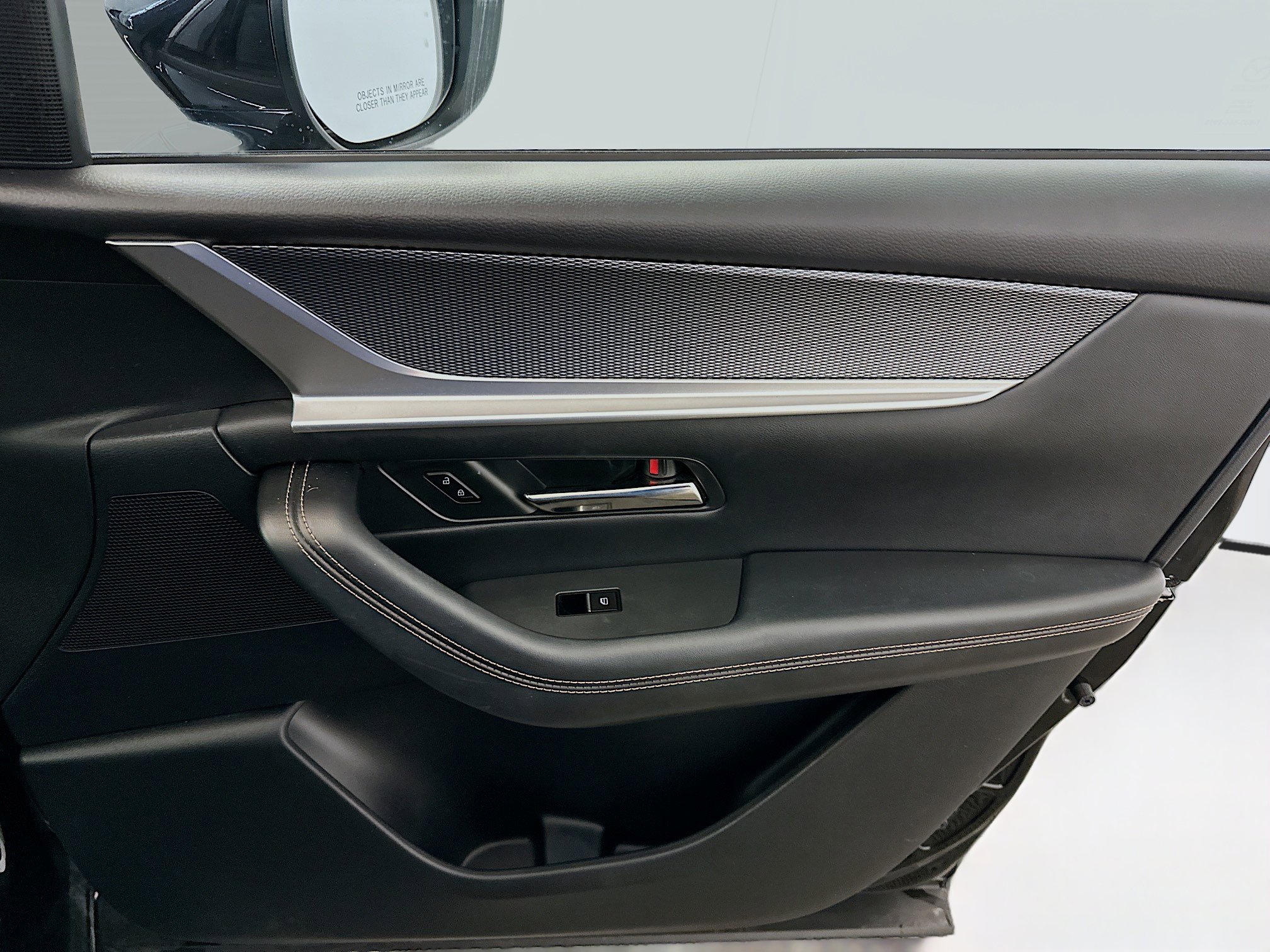 Used 2024 MAZDA CX-90 Plug-In Hybrid w/ Premium Pkg image 36