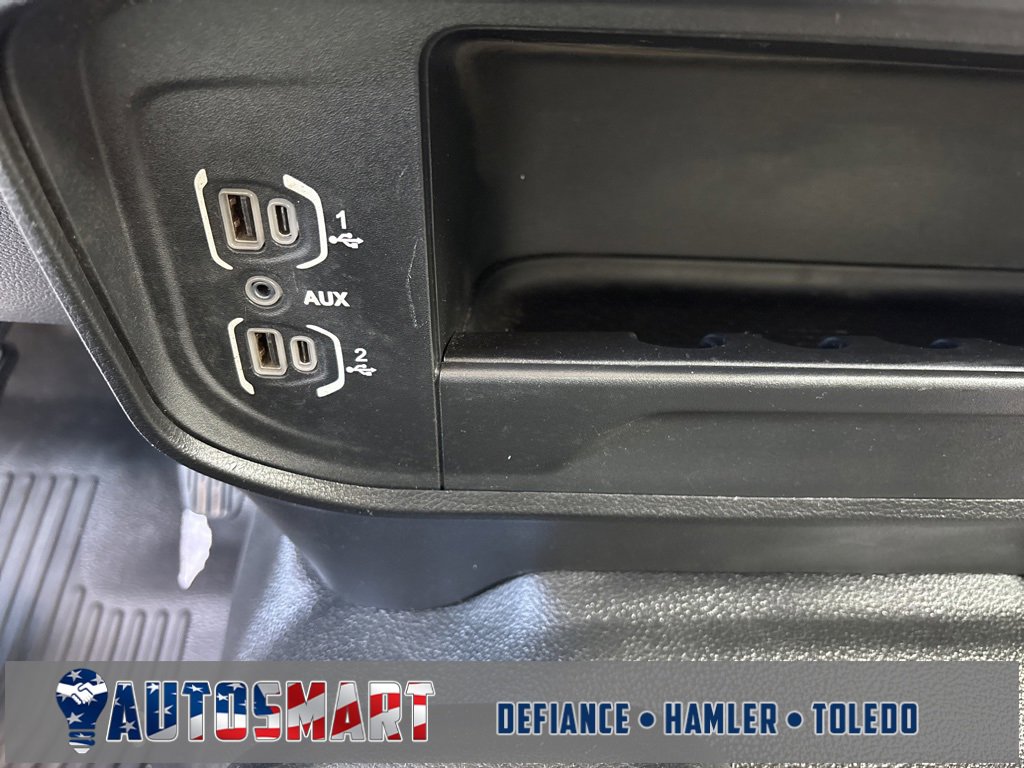 Used 2020 RAM 3500 Tradesman w/ Chrome Appearance Group image 40