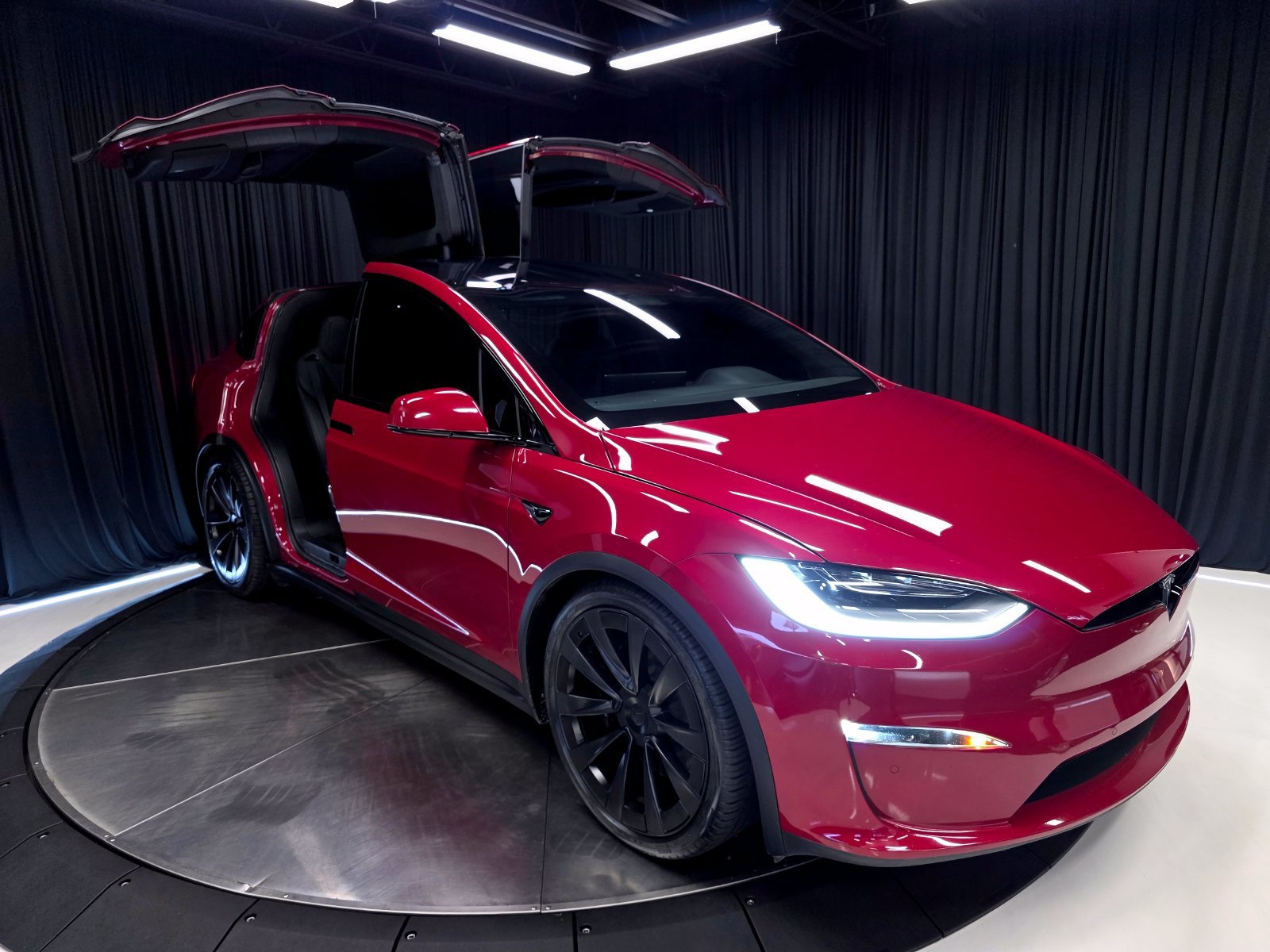 Used 2023 Tesla Model X AWD/4WD image 43