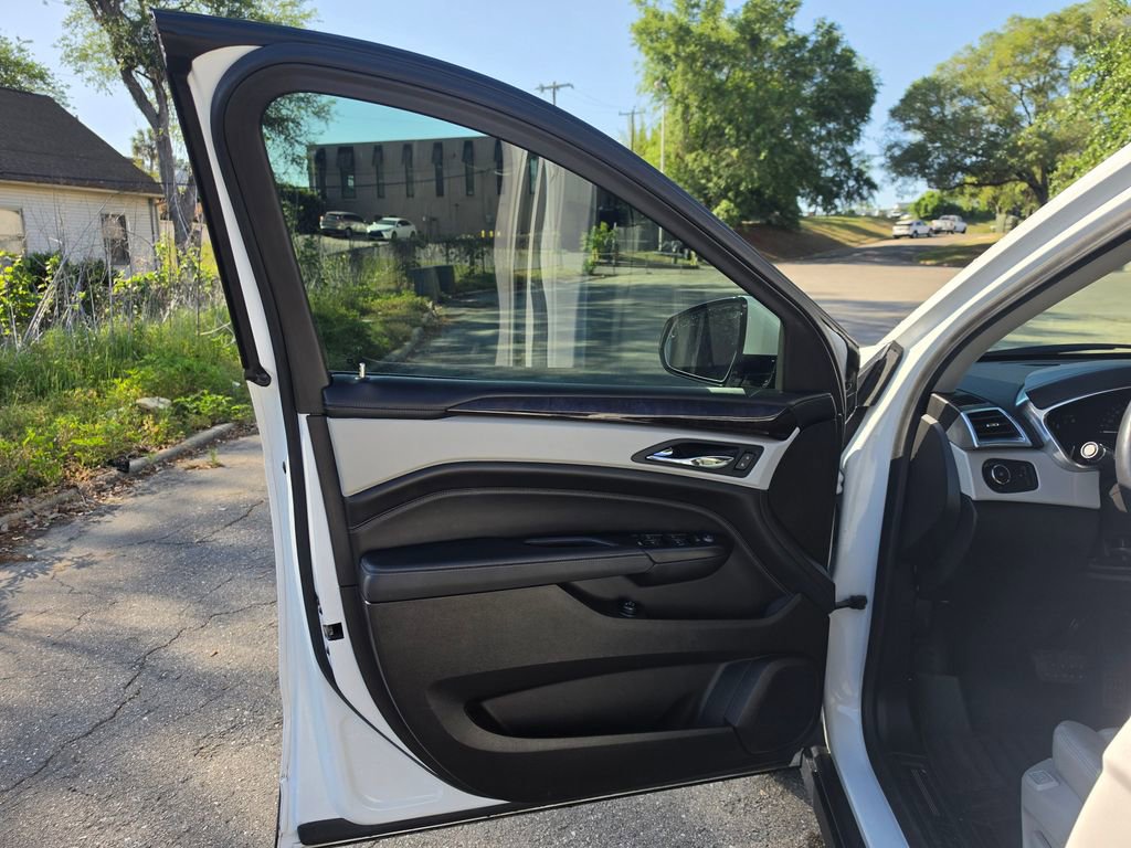 Used 2016 Cadillac SRX Performance w/ Driver Assist Package image 25