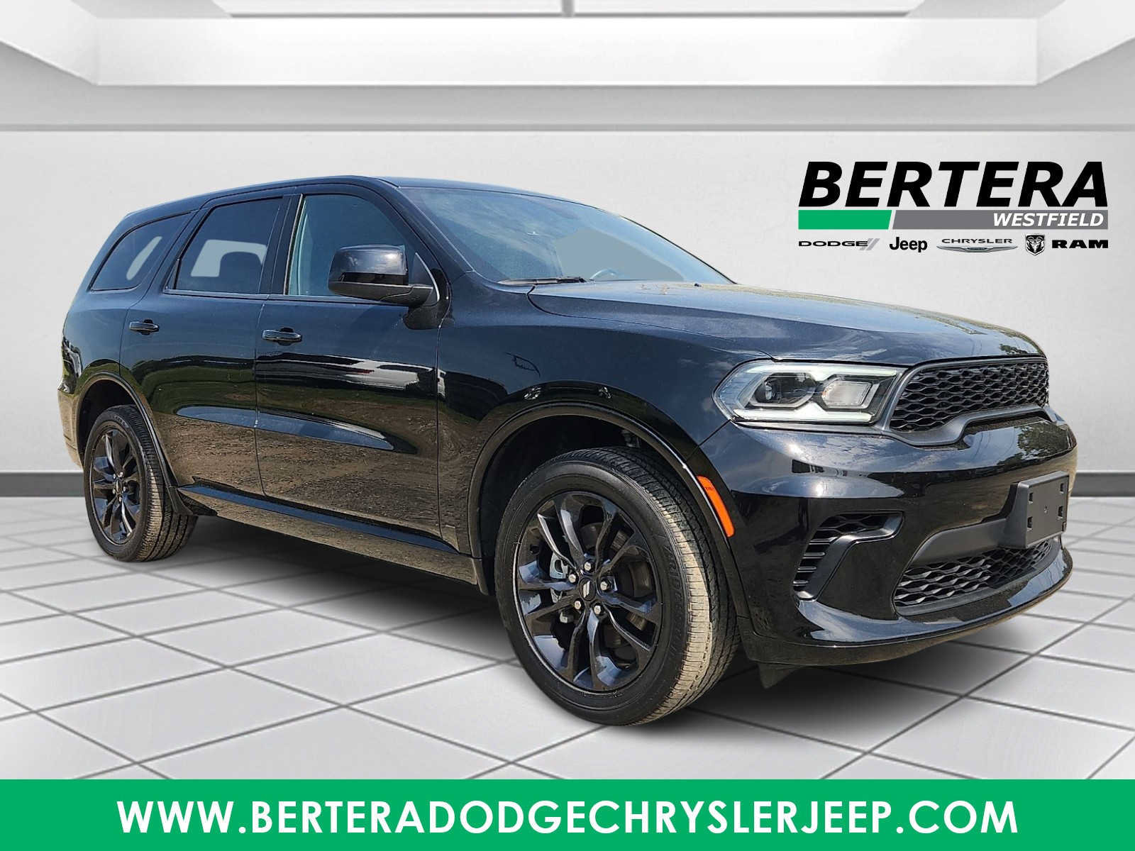Certified 2025 Dodge Durango GT AWD/4WD image 1