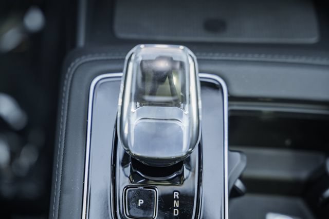 New 2027 Volvo XC90 B6 Plus AWD/4WD image 25