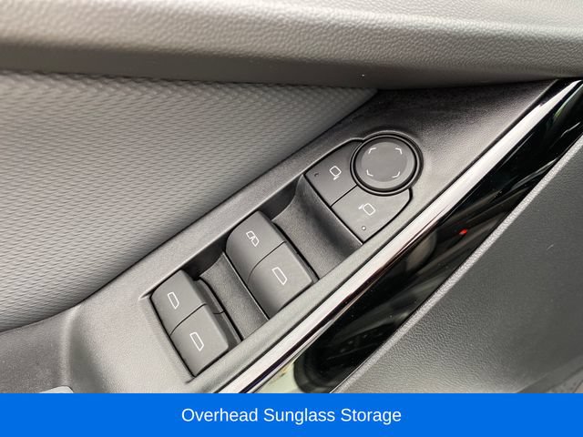 Certified 2025 Chevrolet Equinox LT w/ Convenience Package II AWD/4WD image 18