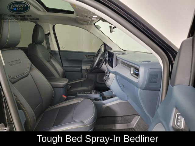 Used 2025 Ford Maverick Lobo image 18