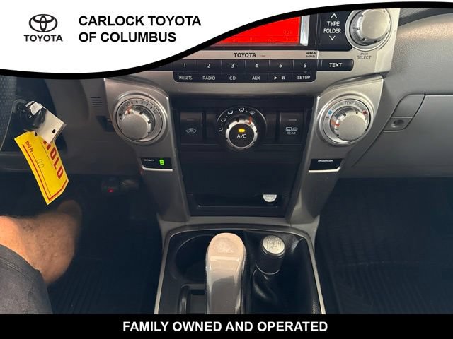 Used 2011 Toyota 4Runner SR5 w/ Premium Pkg w/Leather AWD/4WD image 28