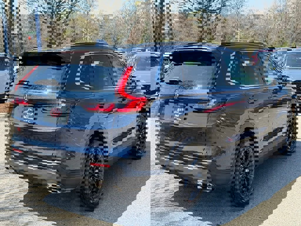 Used 2025 Honda CR-V Sport-L image 8