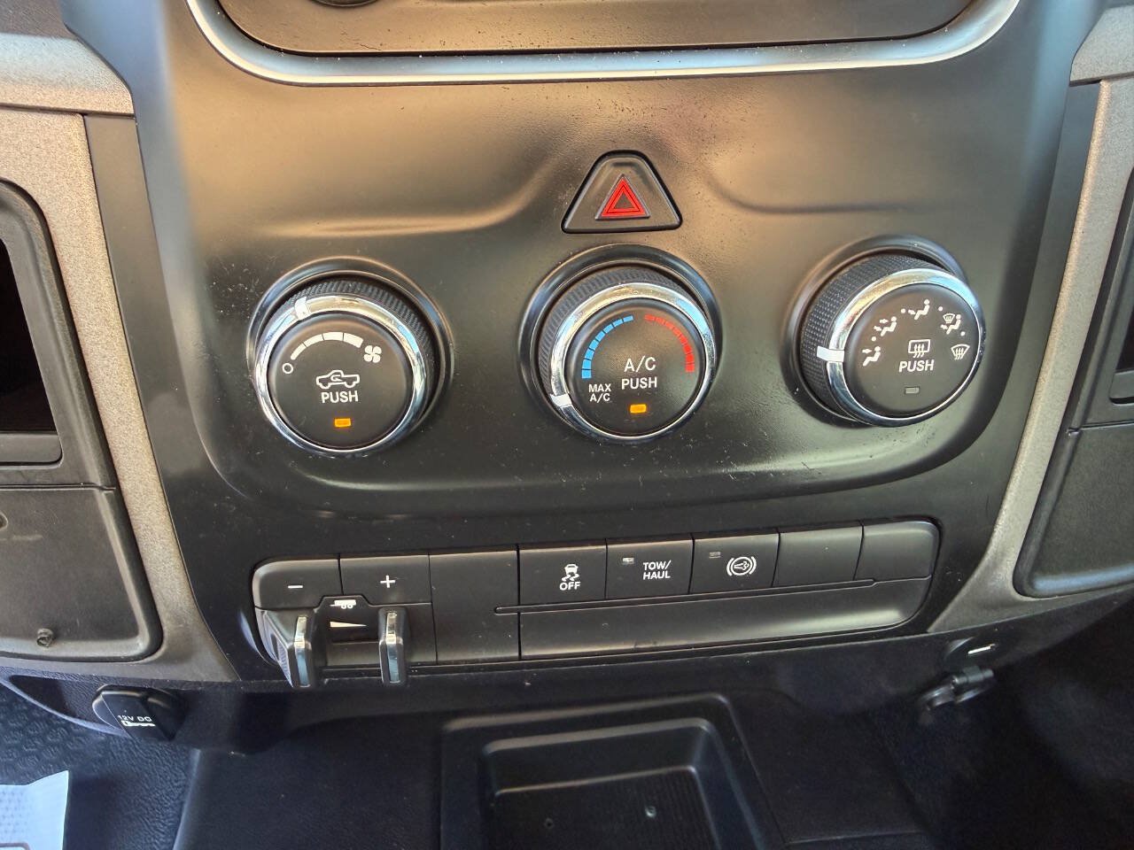 Used 2017 RAM 3500 Tradesman w/ Popular Equipment Group AWD/4WD image 16