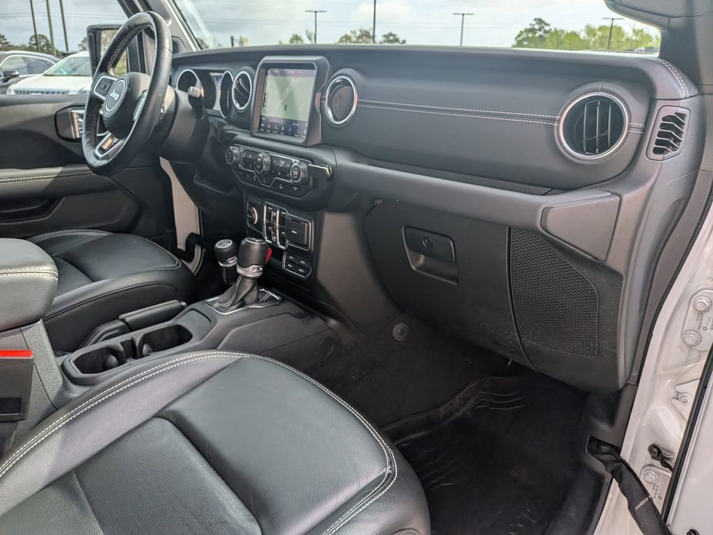 Used 2023 Jeep Wrangler Unlimited Sahara w/ Dual Top Group image 30