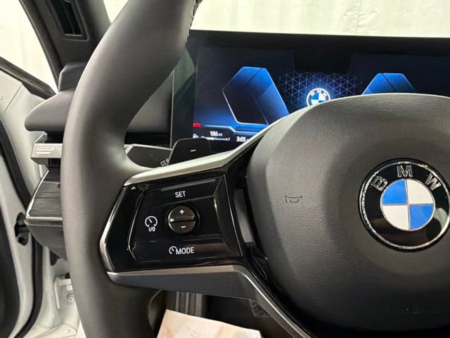 Used 2024 BMW 530i xDrive w/ Premium Package AWD/4WD image 12
