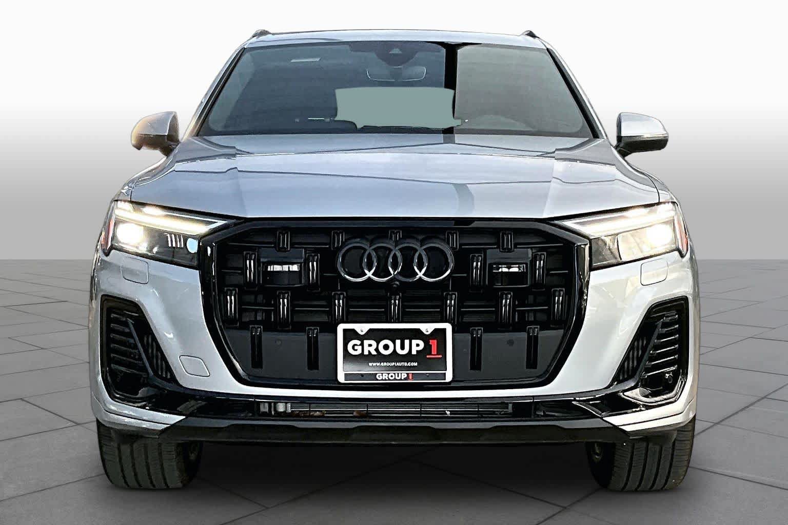Used 2025 Audi Q7 3.0T Premium Plus w/ Premium Plus Package AWD/4WD image 4