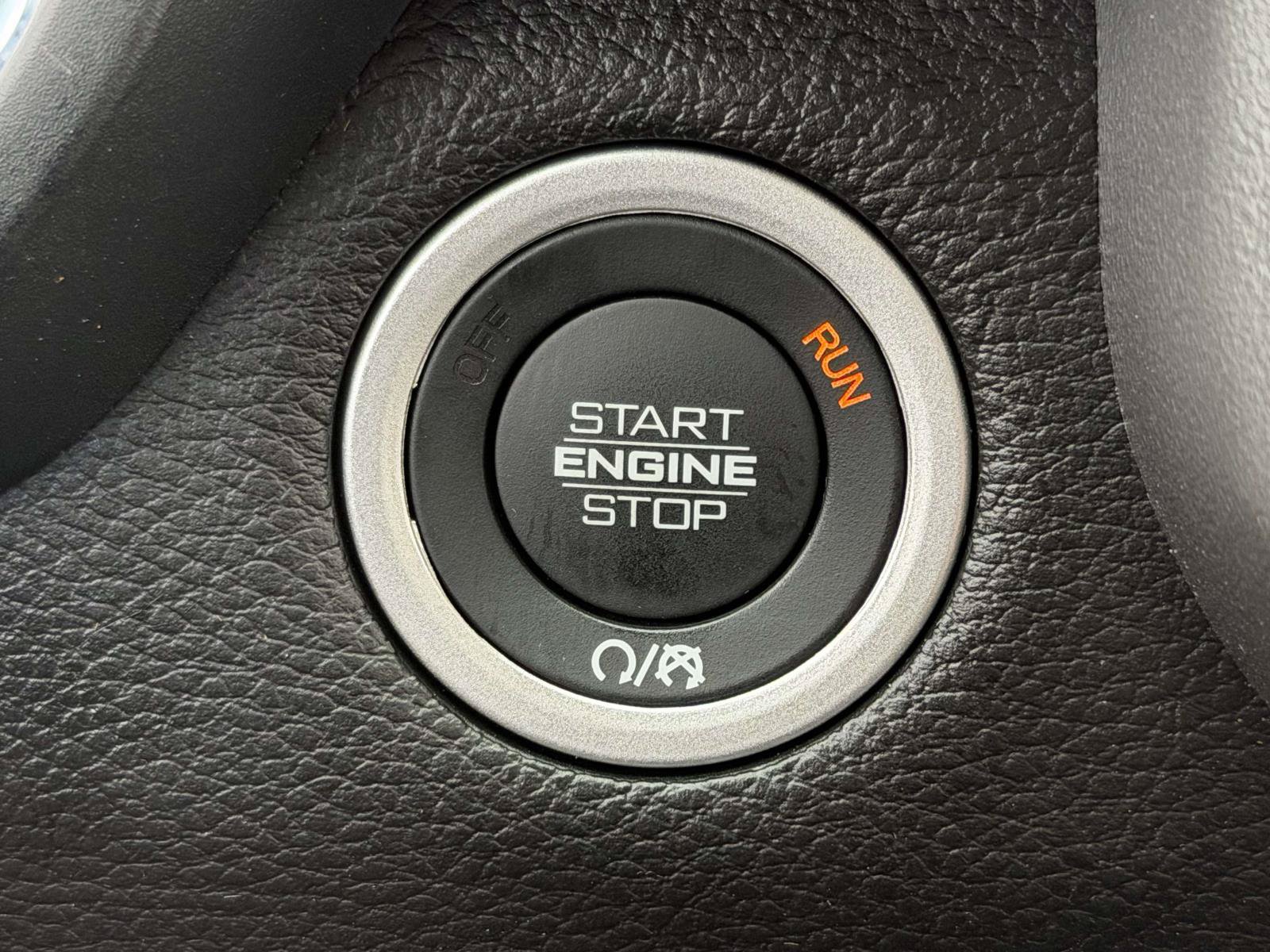 Used 2025 RAM 1500 Big Horn AWD/4WD image 18