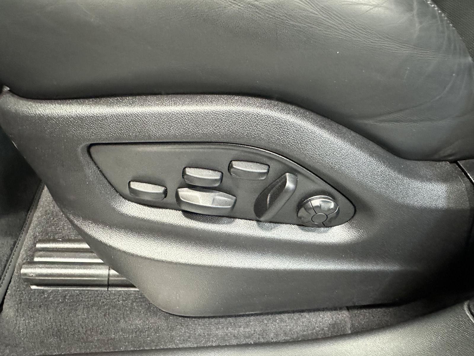 Certified 2026 Porsche Cayenne Coupe AWD/4WD image 19