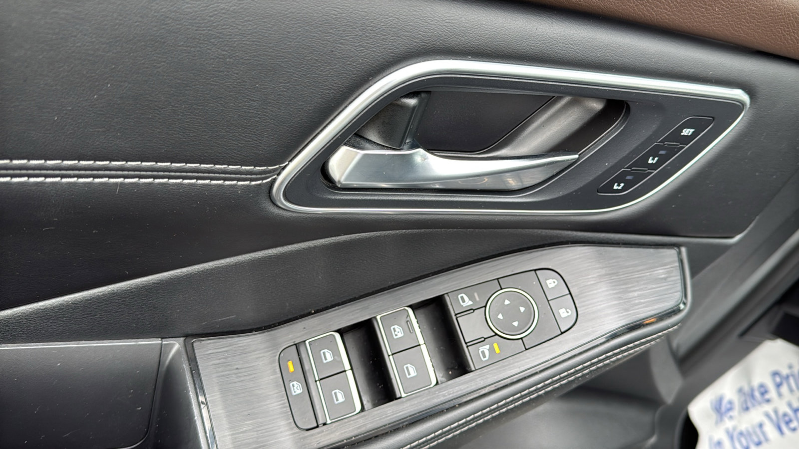 Certified 2022 Nissan Rogue Platinum w/ Head-Up Display Package image 7