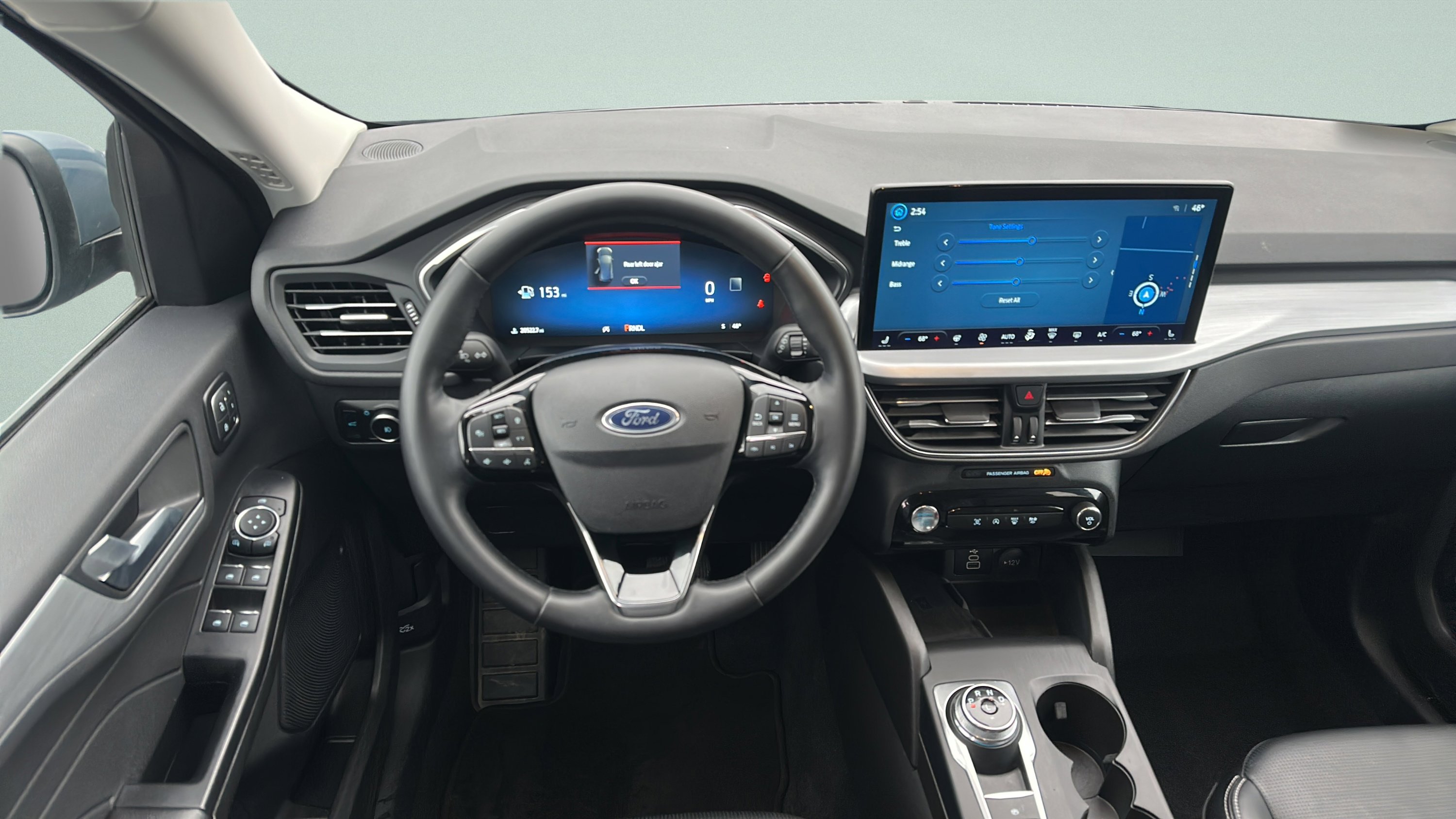 Used 2025 Ford Escape Platinum image 15