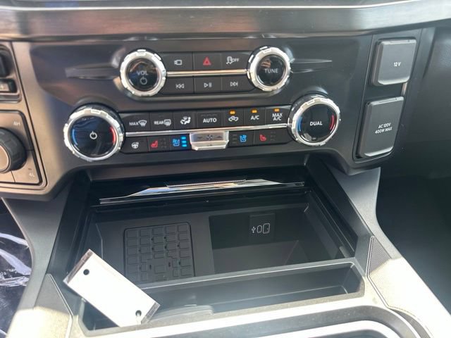 New 2026 Ford F350 Lariat w/ Black Appearance Package AWD/4WD image 25