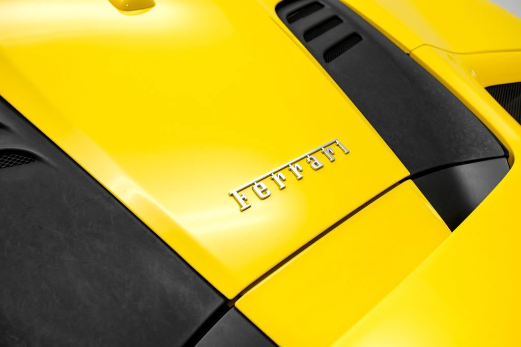 Used 2022 Ferrari F8 Tributo RWD image 48