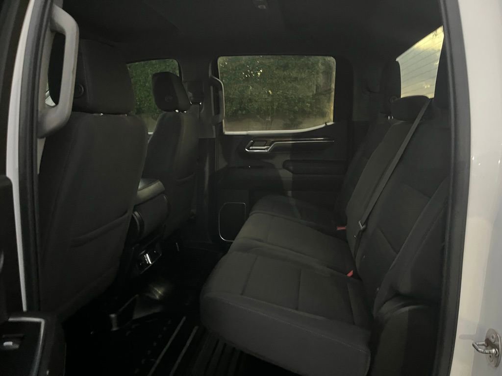 Used 2023 Chevrolet Silverado 1500 LT w/ Z71 Off-Road Package image 21