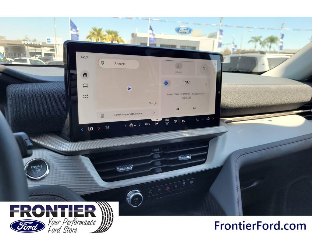 Used 2026 Ford Explorer Active AWD/4WD image 10