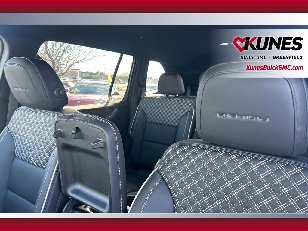 New 2026 GMC Acadia Denali w/ Super Cruise Package image 18