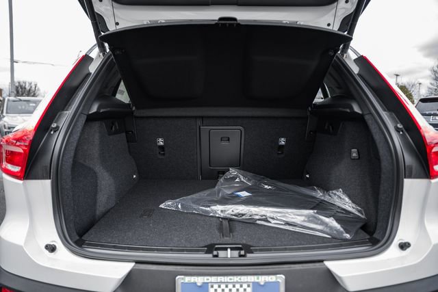 New 2026 Volvo EX40 Plus w/ Climate Package image 10