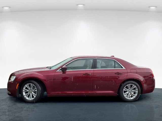 Used 2020 Chrysler 300 Touring L w/ Quick Order Package 2EF RWD image 13
