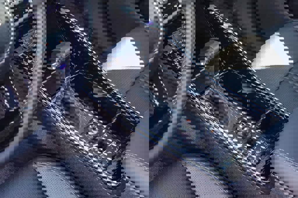 Certified 2024 Kia Sorento SX image 18