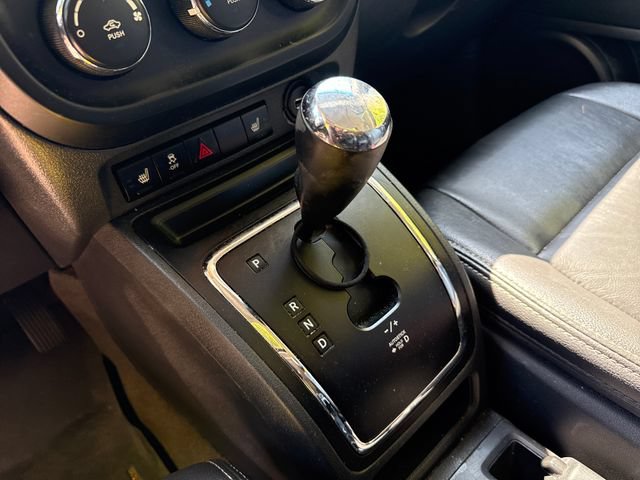 Used 2017 Jeep Patriot 4WD image 21