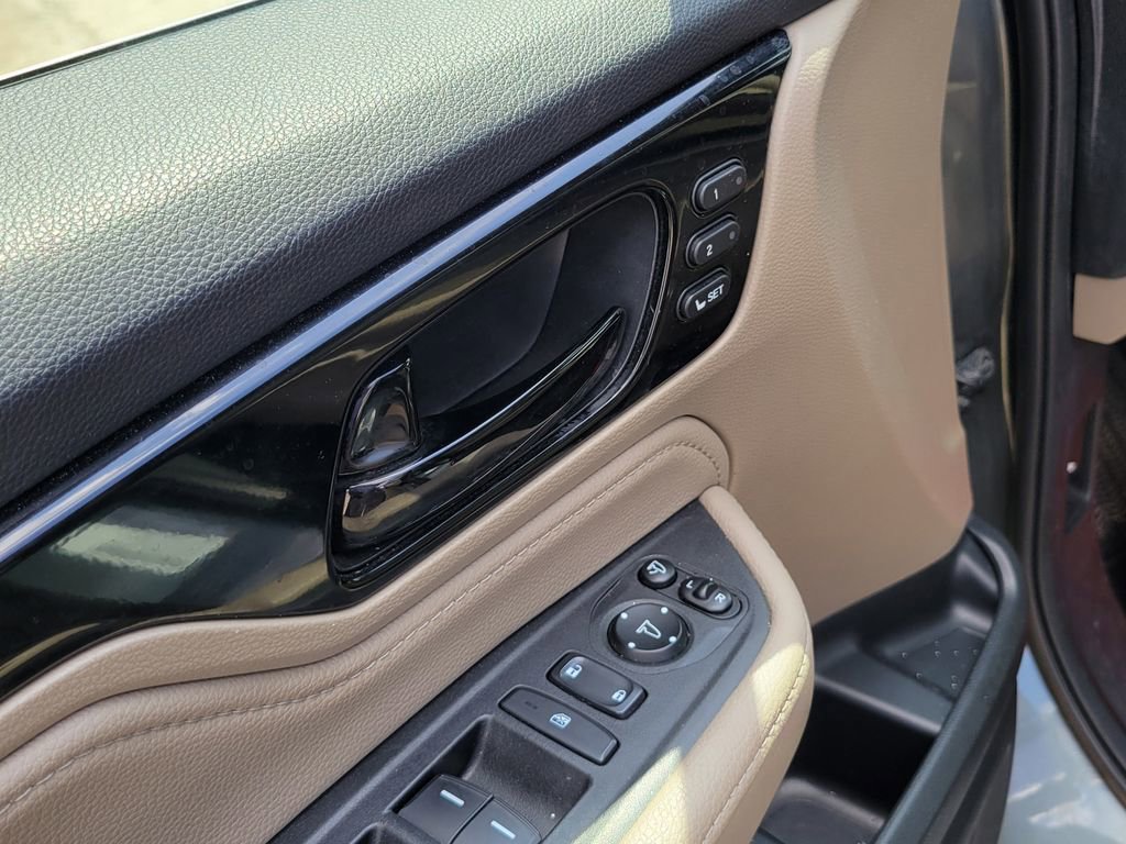 Used 2019 Honda Odyssey Elite image 48