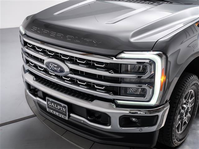 Used 2023 Ford F250 Lariat w/ Tow Technology Package image 9