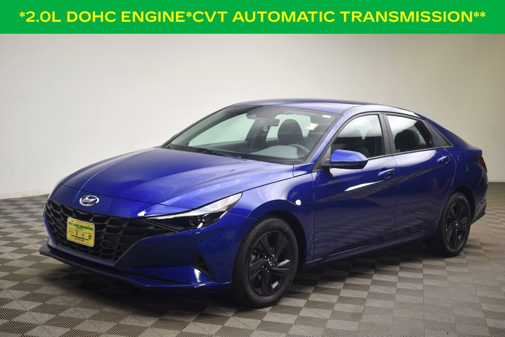 Used 2022 Hyundai Elantra SEL FWD image 3