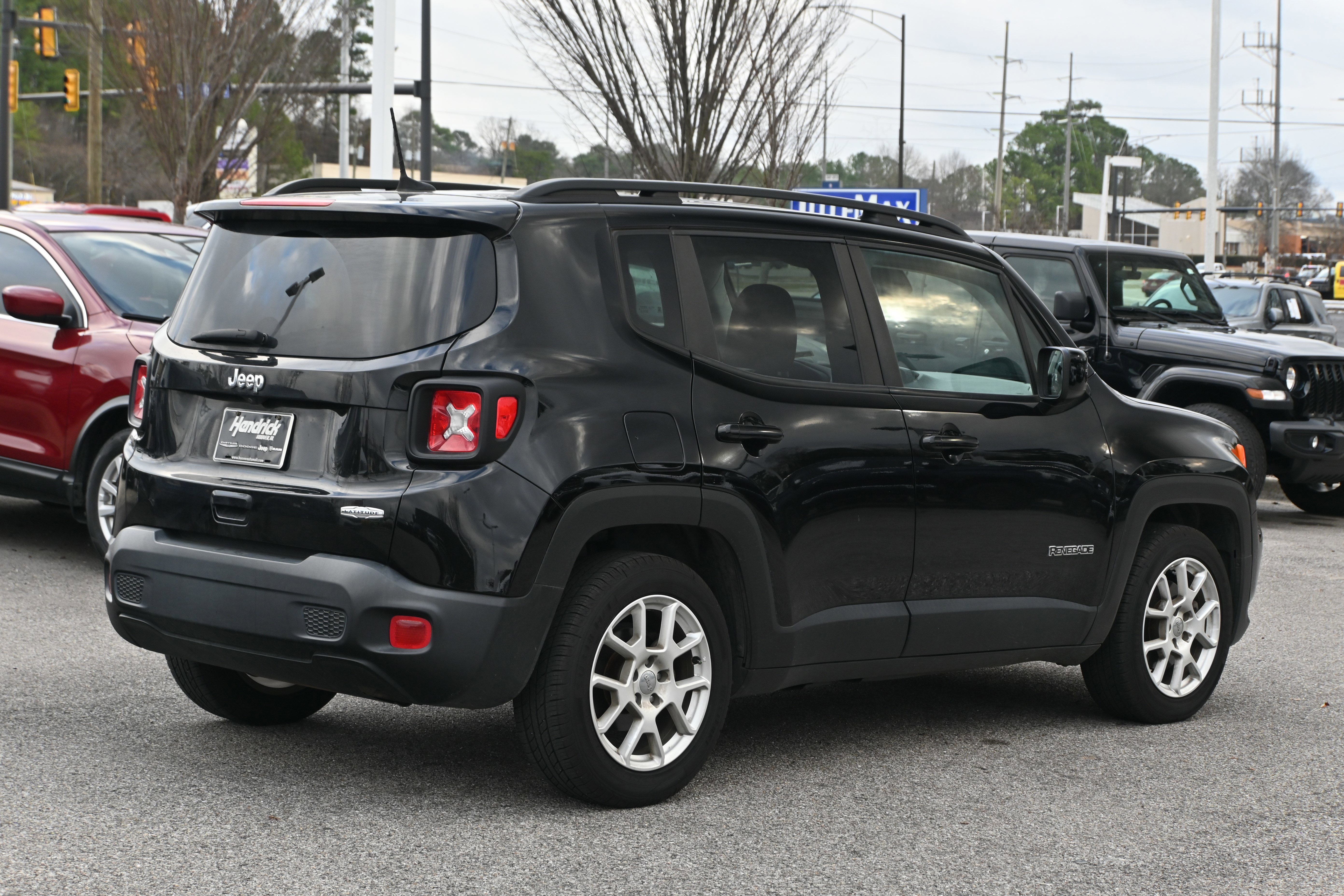 Used 2020 Jeep Renegade Latitude image 14