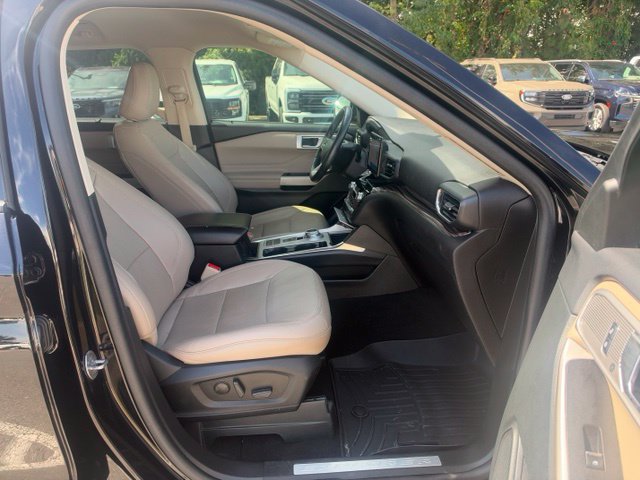 Used 2023 Ford Explorer Limited RWD image 11