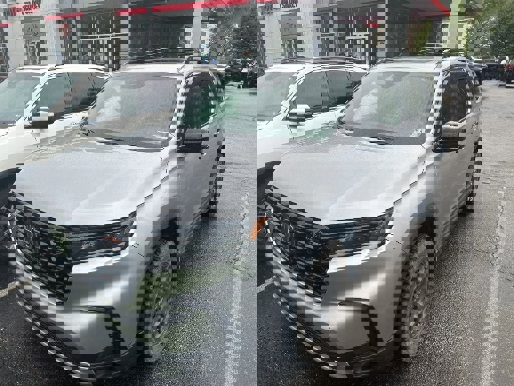 Used 2023 Honda Pilot TrailSport image 3