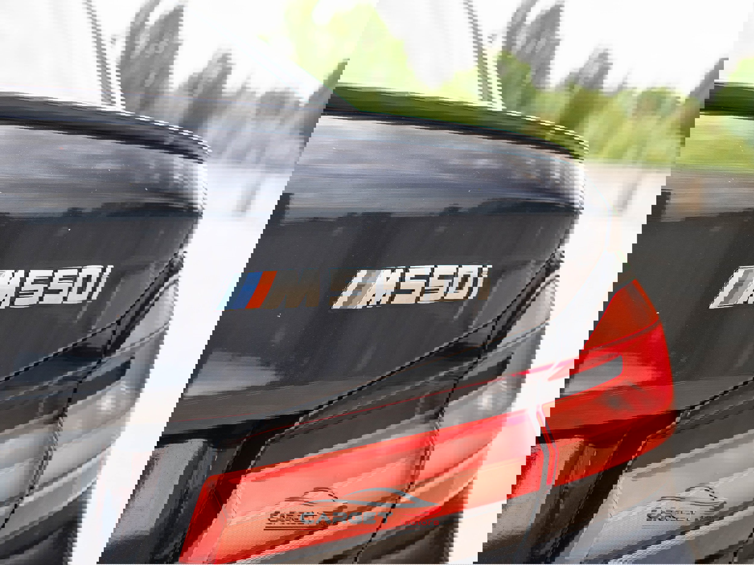 Used 2021 BMW M550i xDrive w/ Premium Package image 50