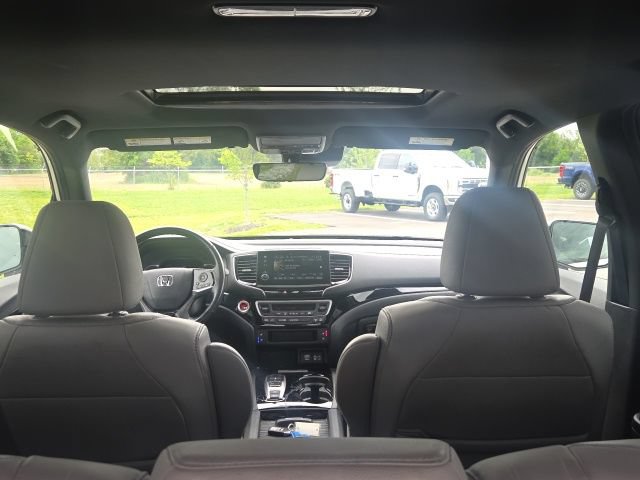 Used 2019 Honda Passport Elite image 14