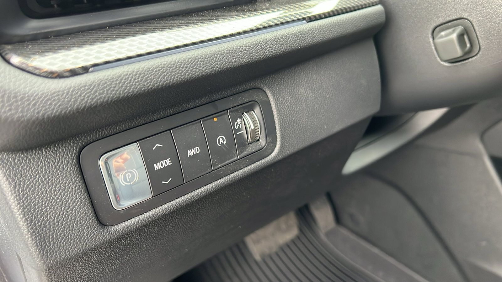 New 2026 Chevrolet Traverse High Country w/ LPO, Floor Liner Package image 32