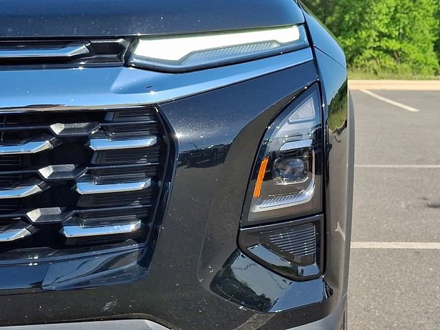 Used 2025 Chevrolet Equinox LT AWD/4WD image 9