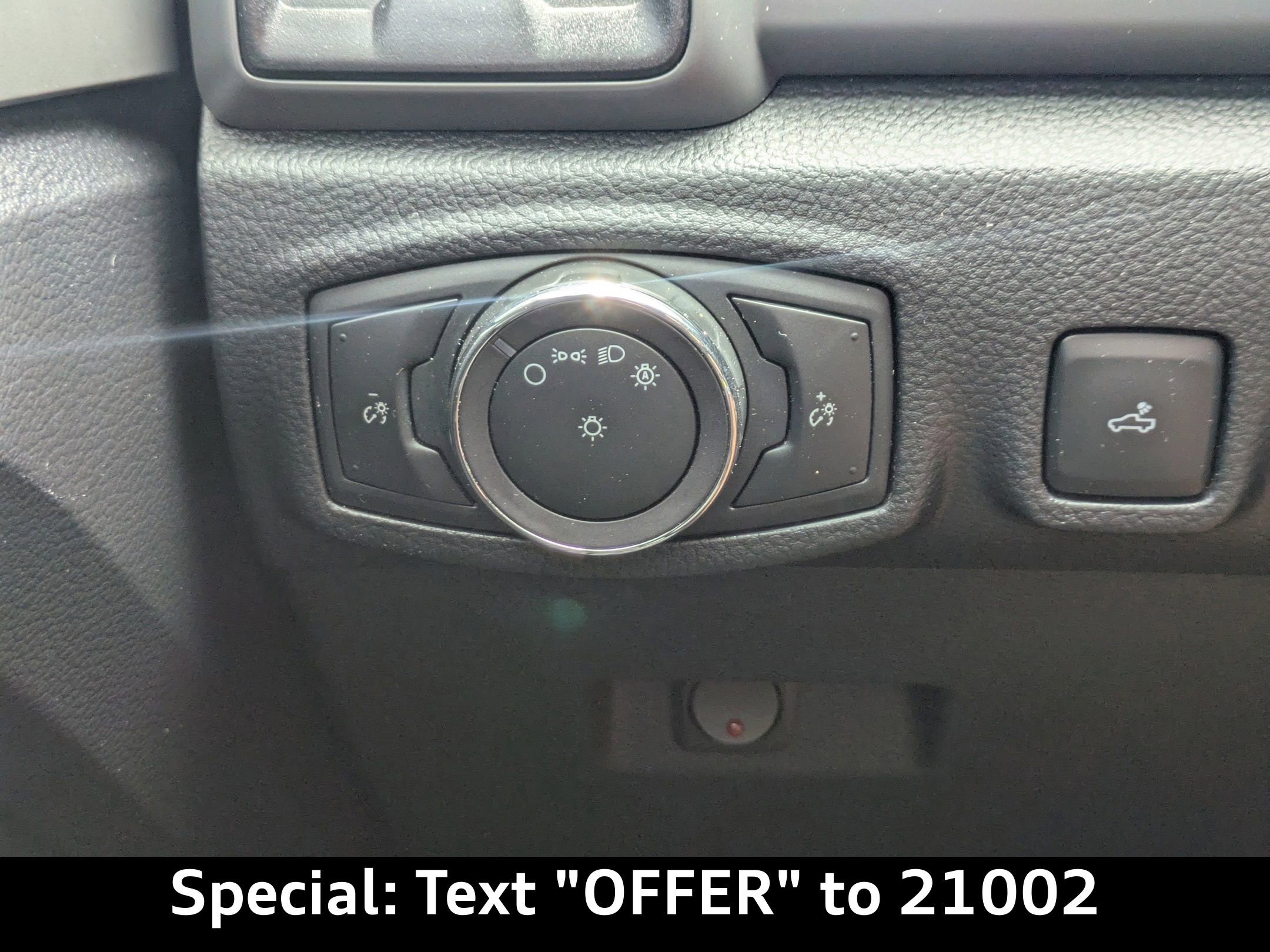 Used 2019 Ford Ranger XL w/ Equipment Group 101A Mid RWD image 25