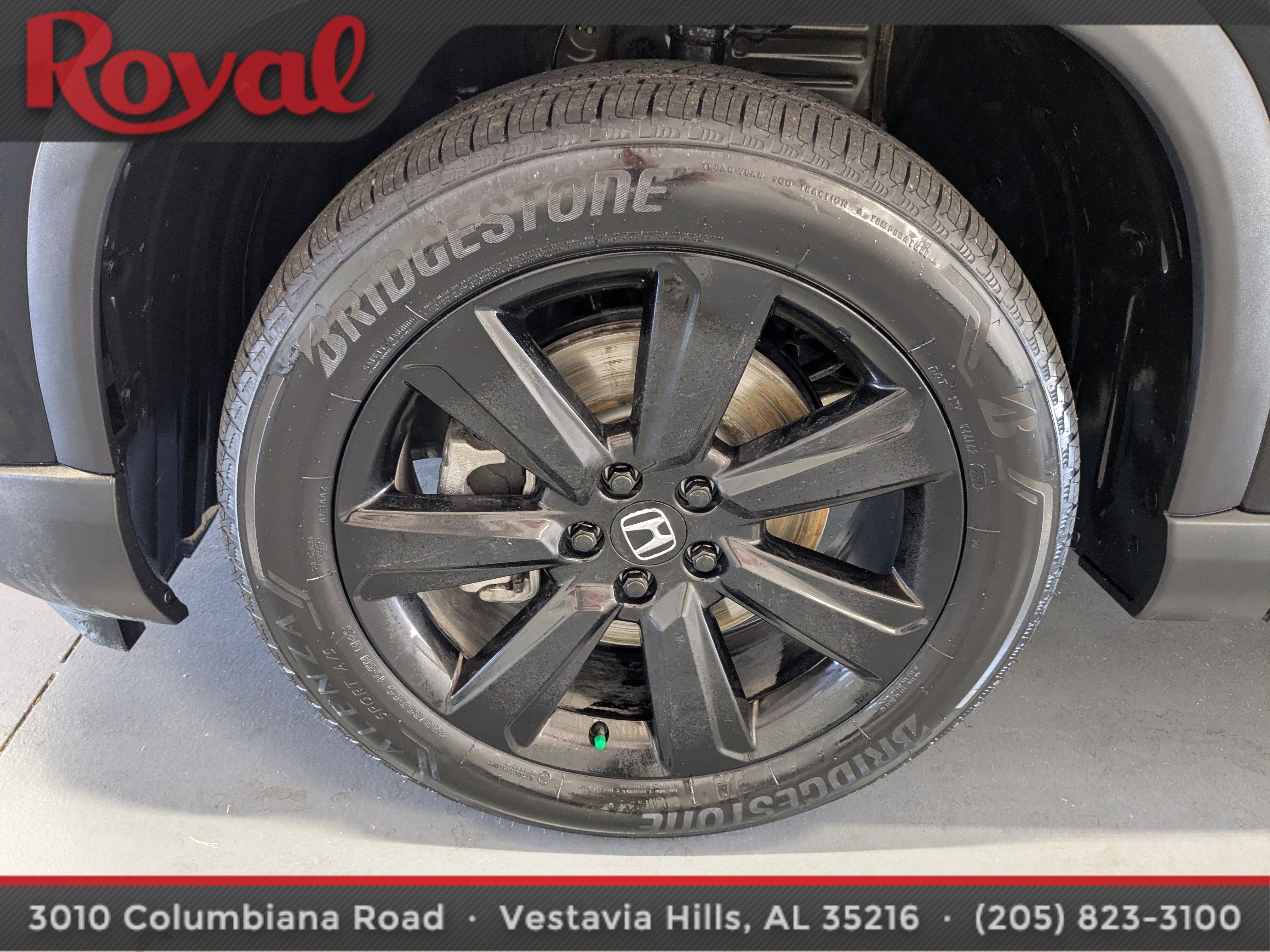 Used 2025 Honda Pilot Black Edition image 28