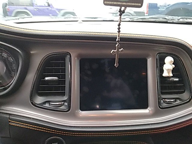 Used 2023 Dodge Challenger GT w/ Plus Package image 9