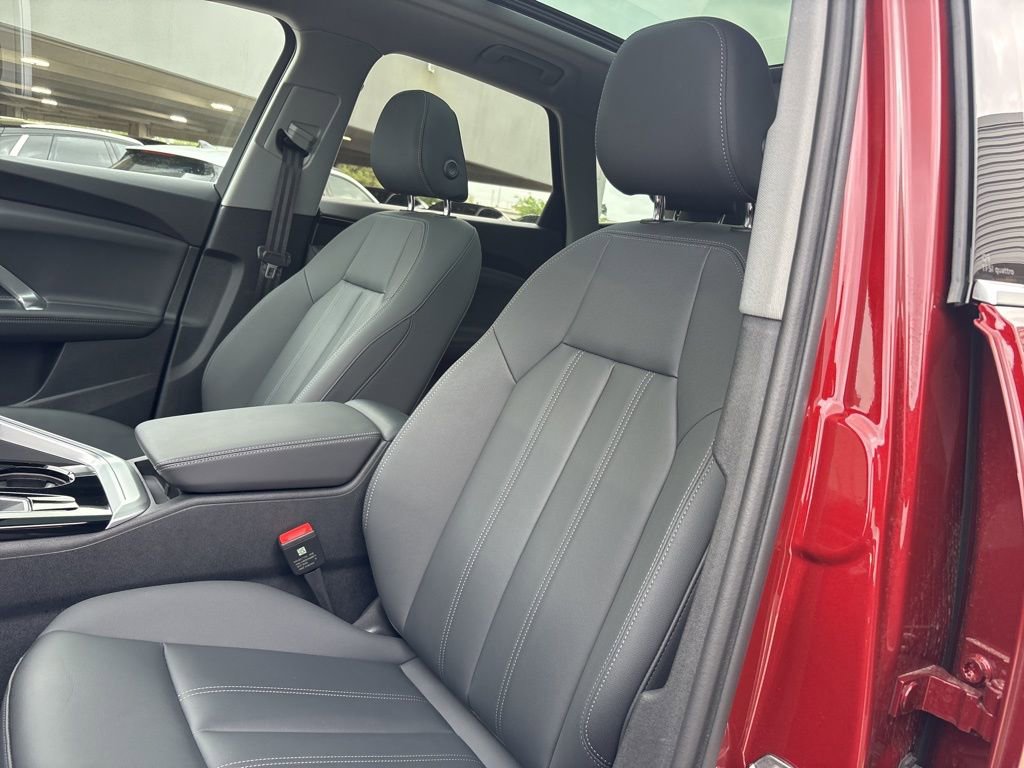 Certified 2025 Audi Q5 Premium Plus w/ Premium Plus image 13