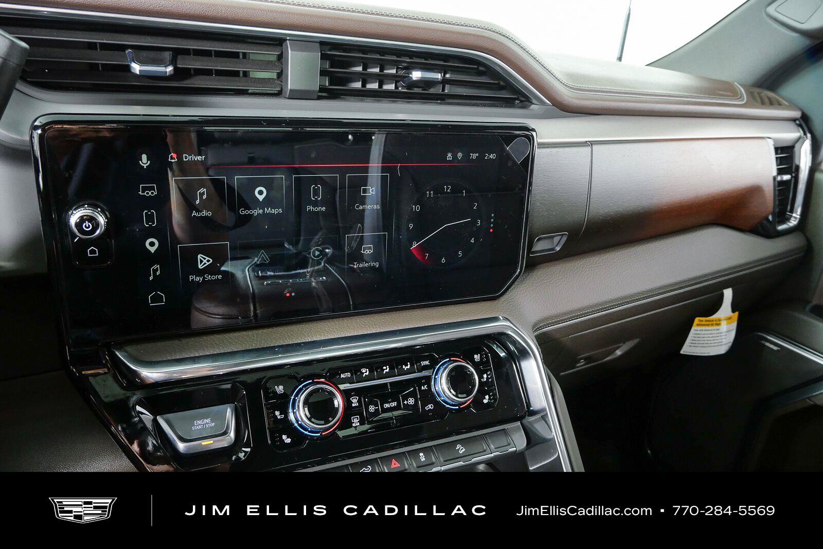Used 2026 GMC Sierra 2500 Denali w/ Denali Reserve Package AWD/4WD image 13