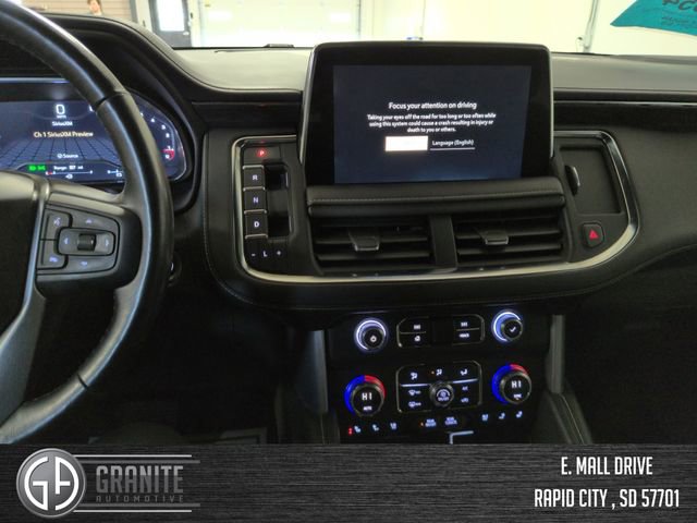 Used 2022 GMC Yukon XL SLT w/ SLT Luxury Package image 17