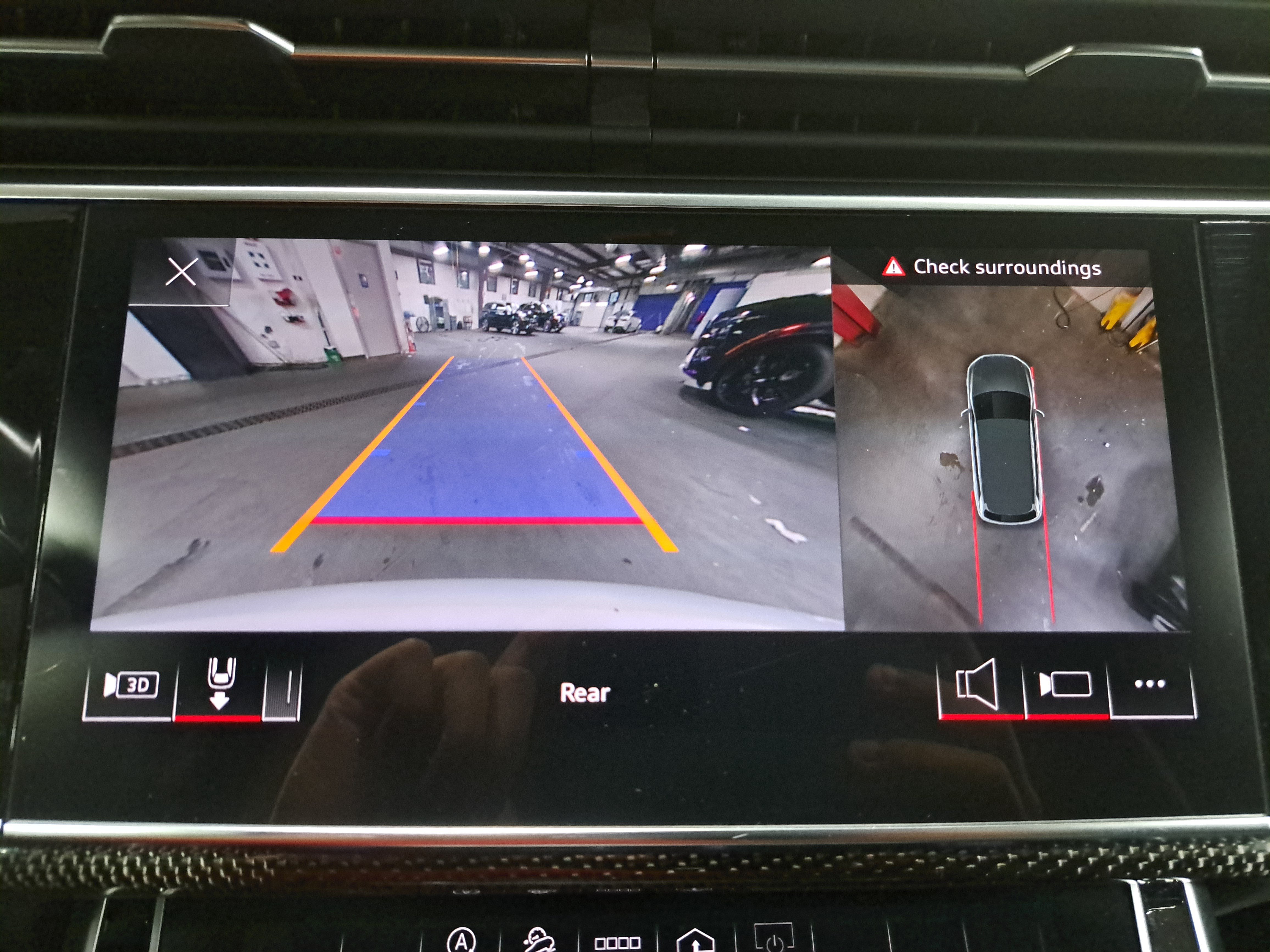 Used 2021 Audi SQ7 Premium Plus w/ Driver Assistance Package AWD/4WD image 24