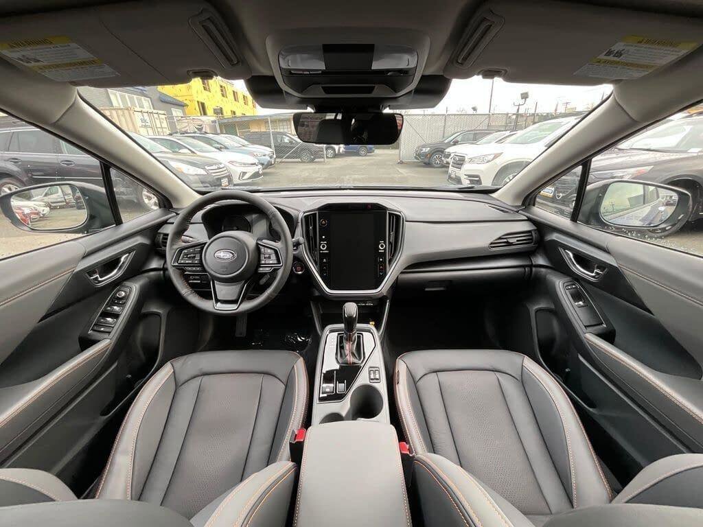 Certified 2025 Subaru Crosstrek 2.5i Limited w/ Crosstrek Mirror Package AWD/4WD image 16