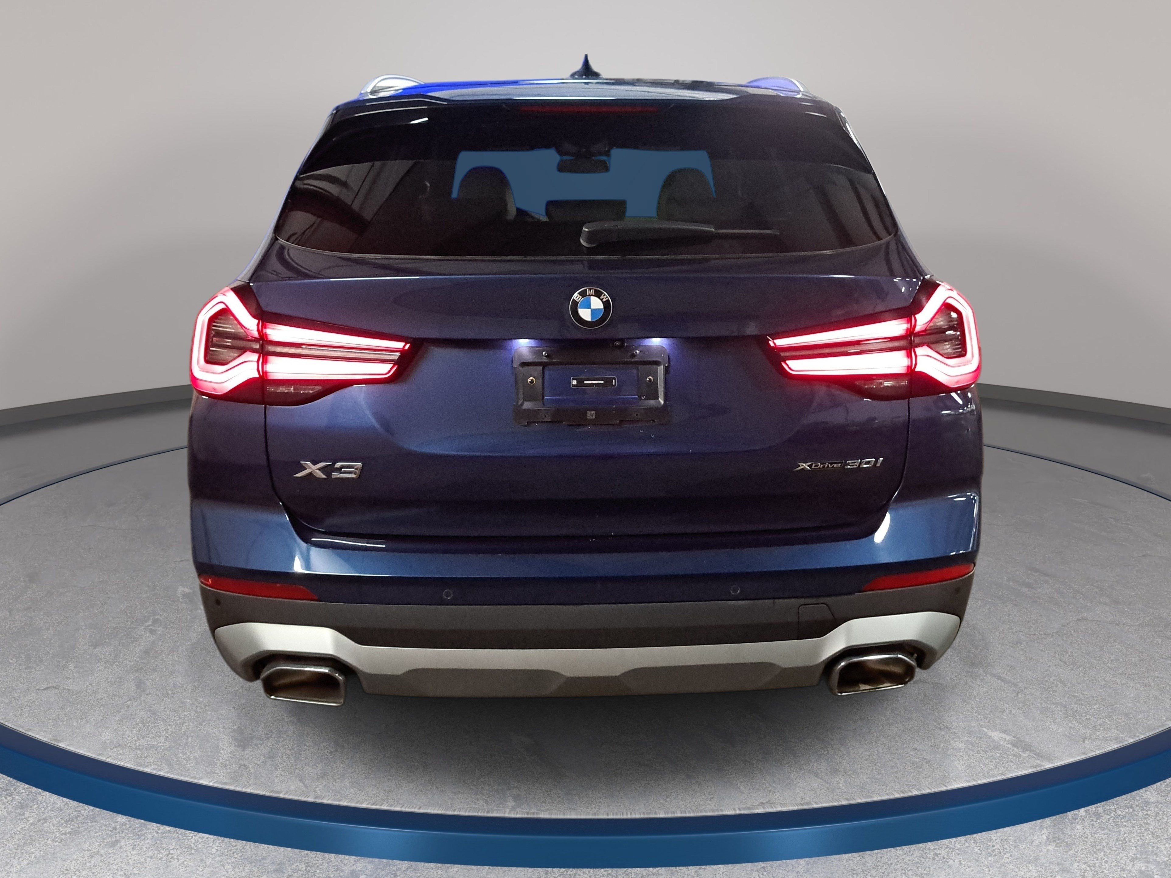 Used 2024 BMW X3 xDrive30i w/ Premium Package AWD/4WD image 7